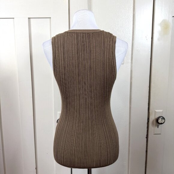 WHBM White House Black Market Brown Medium Knit Ribbed Fitted Tank Top Gold Stud - Picture 5 of 9